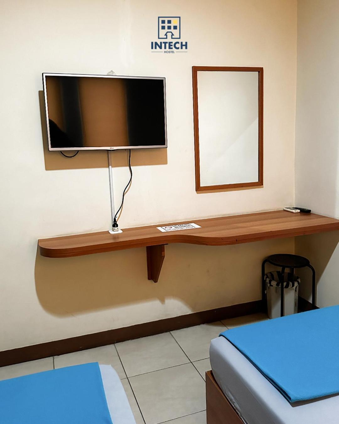 Intech Hostel Bandung Ngoại thất bức ảnh