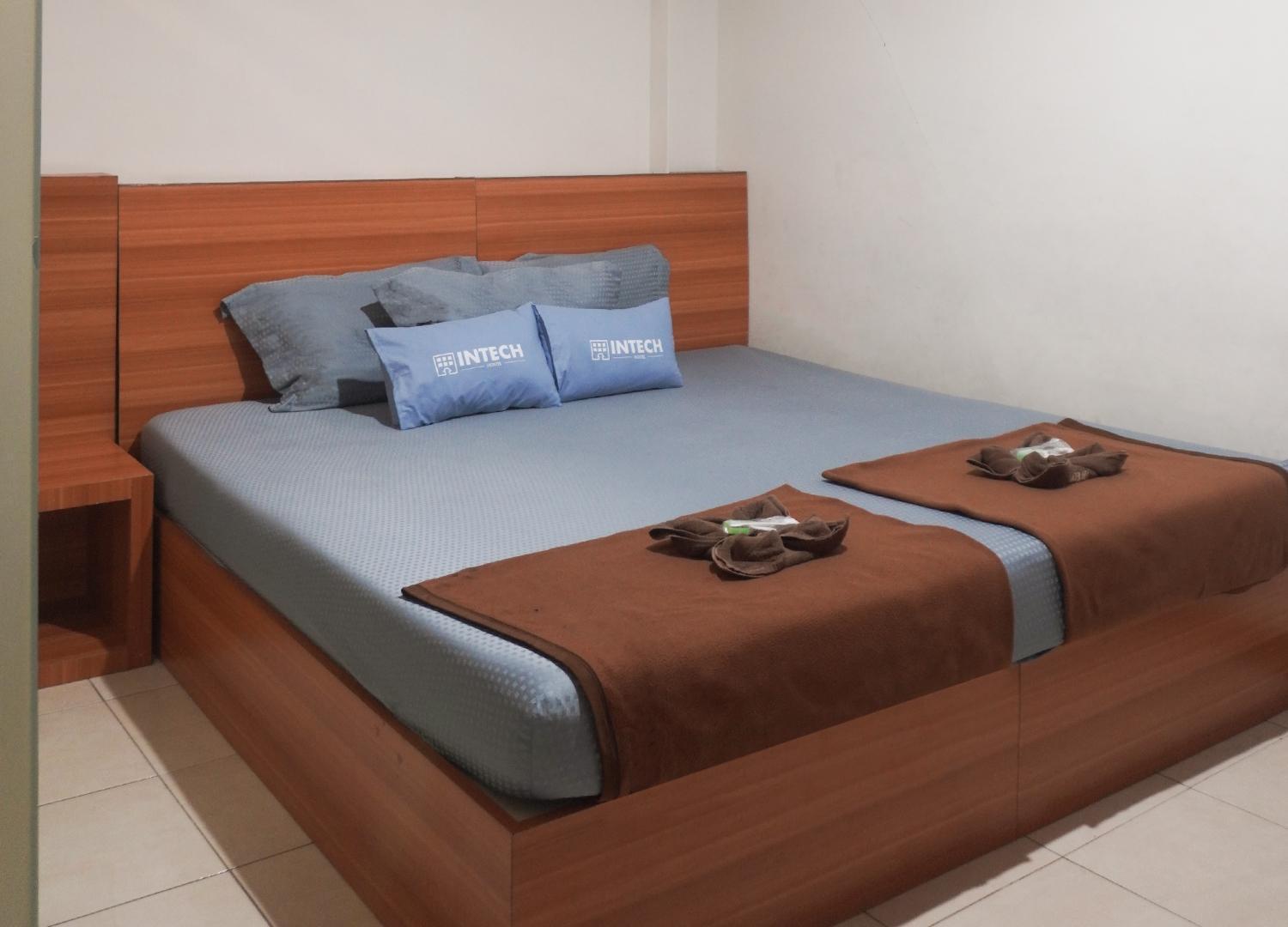 Intech Hostel Bandung Ngoại thất bức ảnh